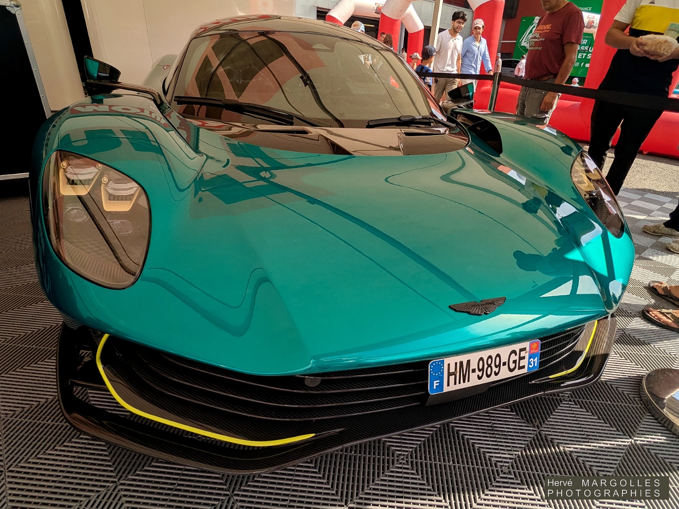 Aston-Martin-Valhlla-03.jpg