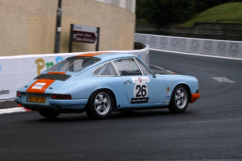 26-1.JPG - Claude LE JEAN/Bertrand PENLAE: PORSCHE 911 - 1965
