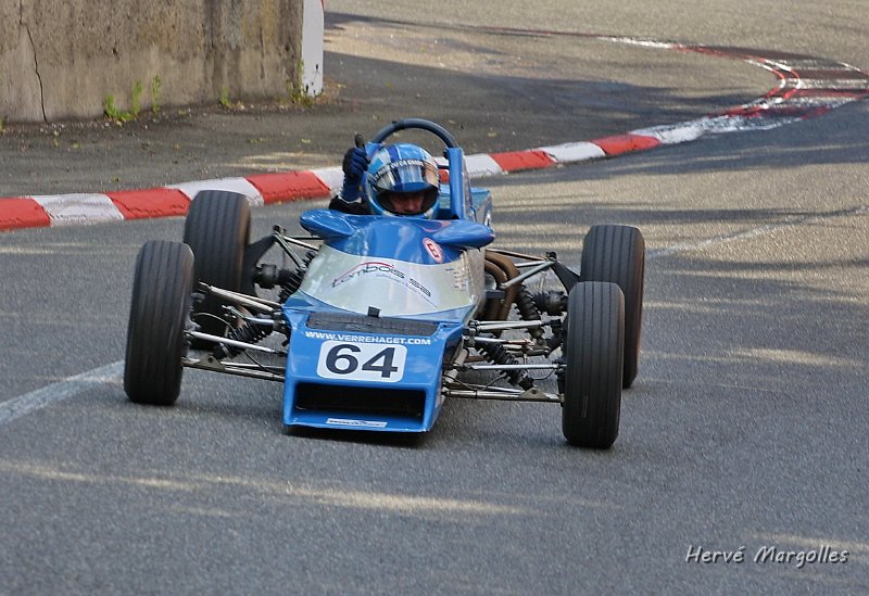 64-02.JPG