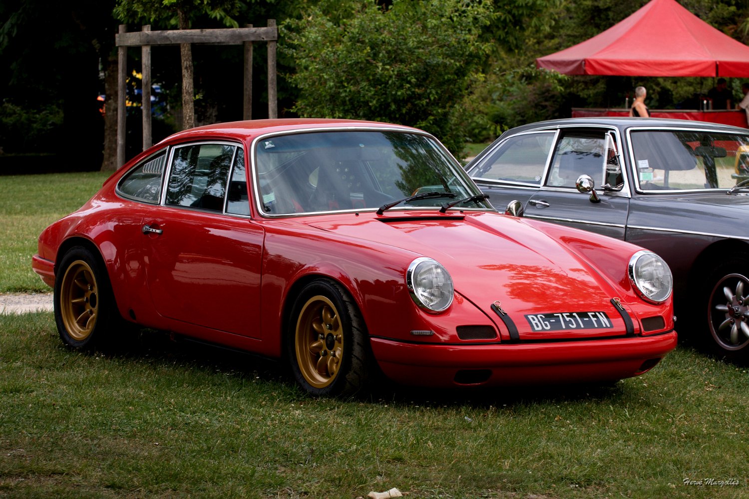Porsche-911.jpg