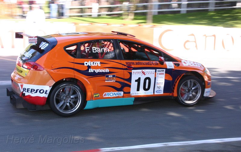 Seat_09.jpg