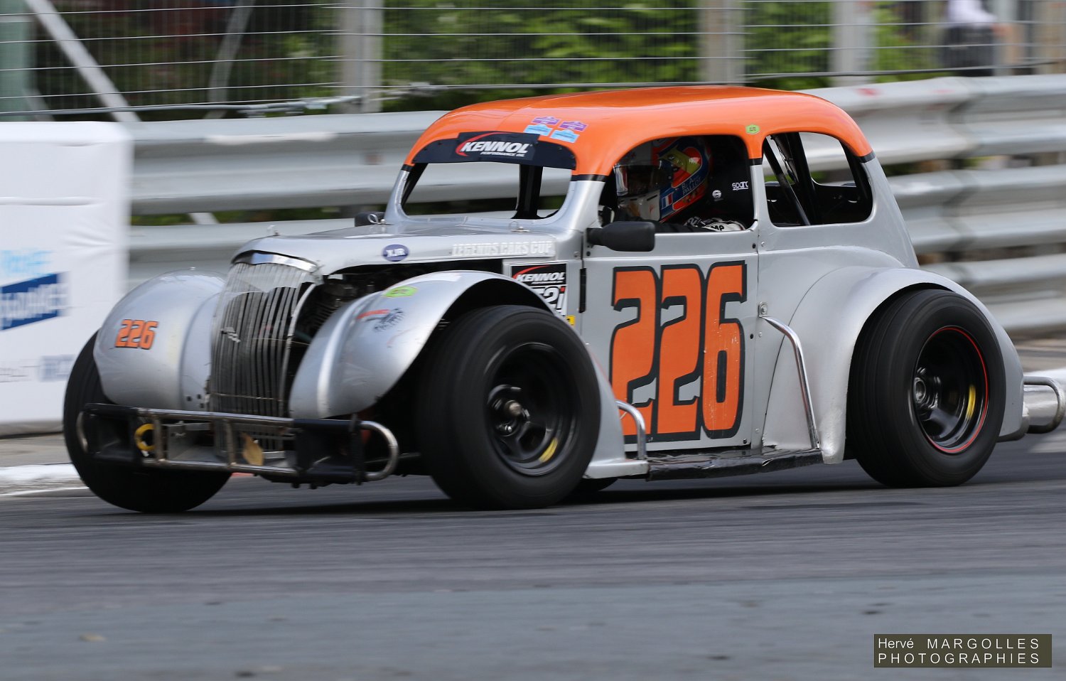226-01.JPG
