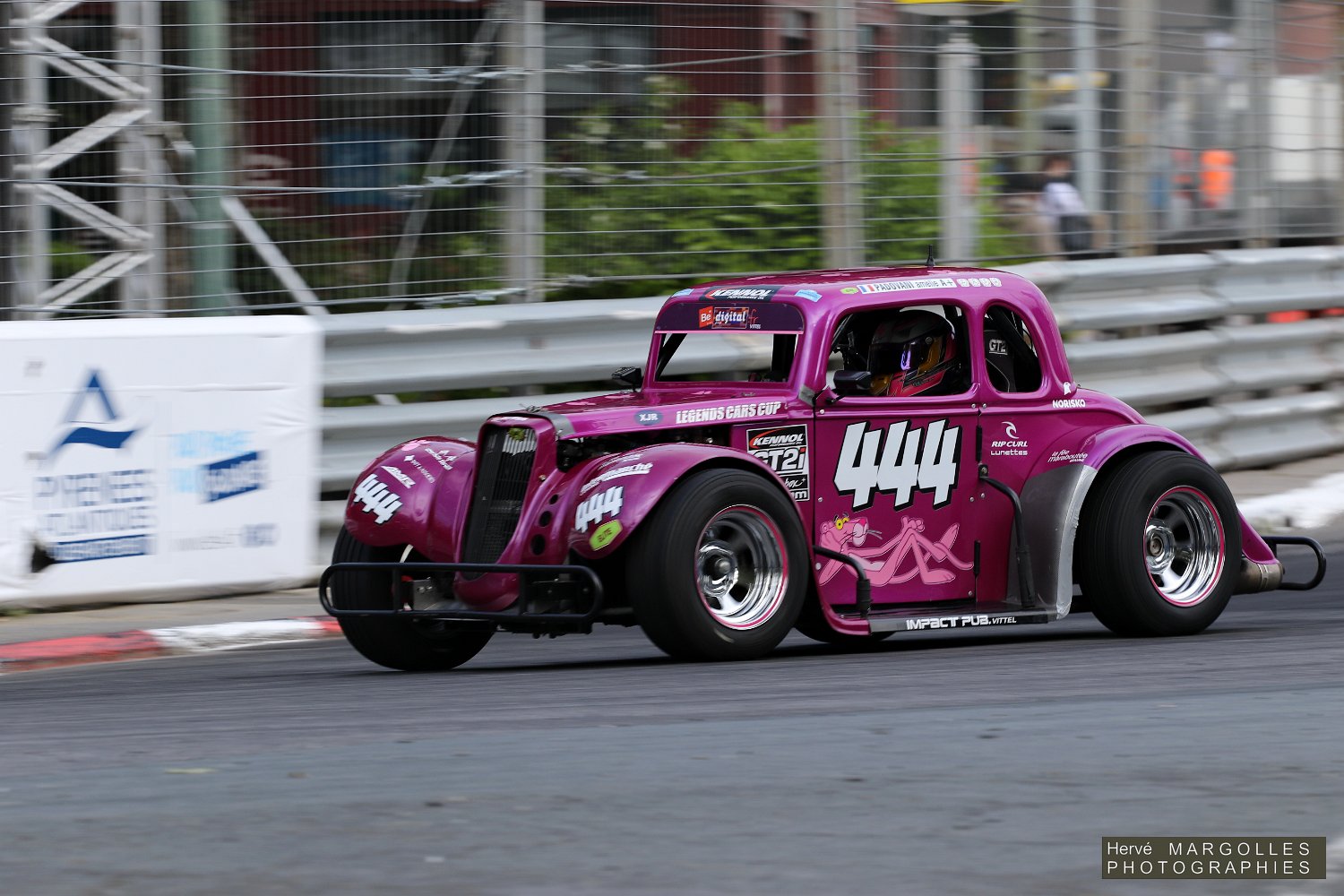 444-01.JPG