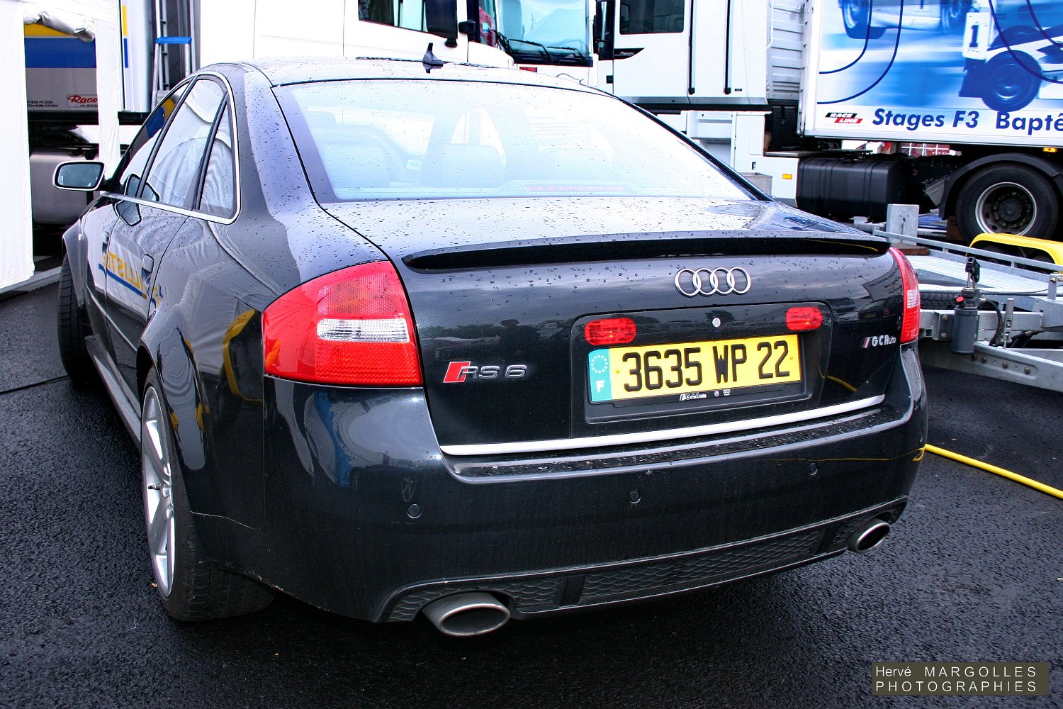 2004_Audi-RS6-01.JPG