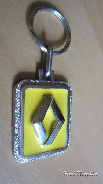 Renault_02.jpg
