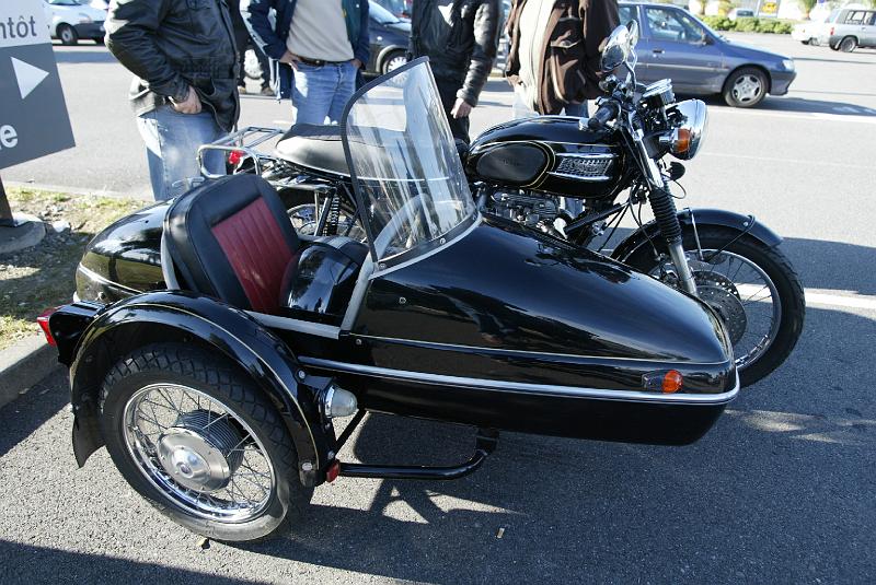 B45D0017.JPG - Side Car Triumph