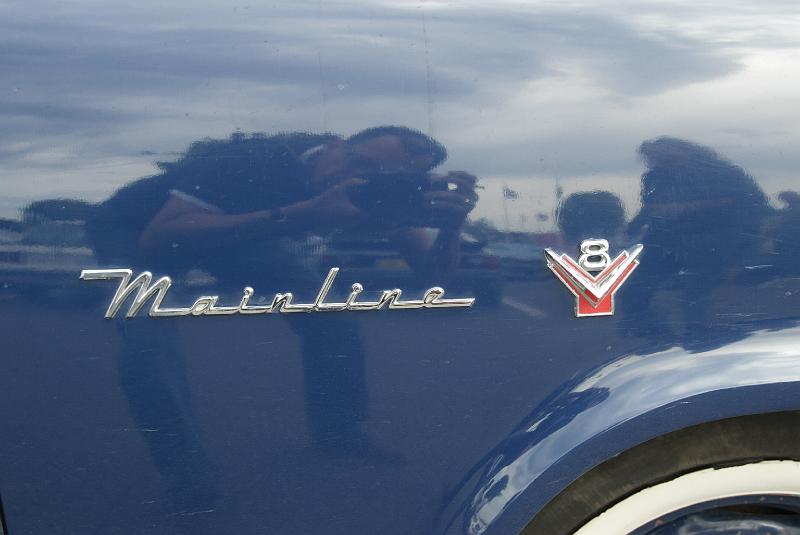 B45D0030.JPG - Ford Mainline 1954