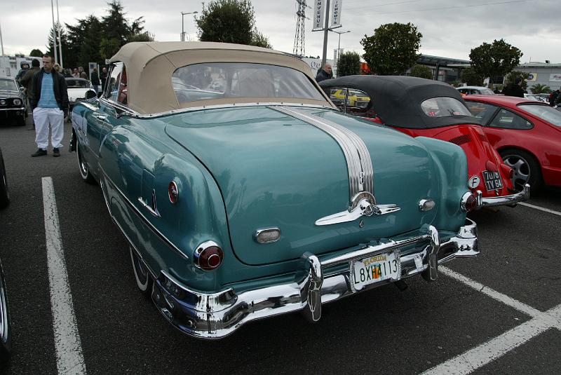 B45D0090.JPG - Superbe restauration pour cette Pontiac 1953