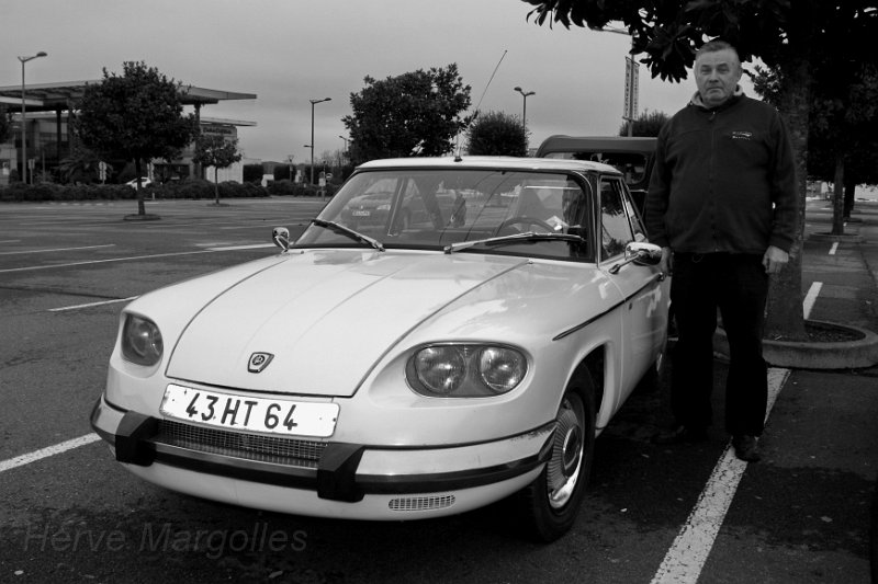 IMG_4121-b-w.jpg - Michel 1949 / Panhard 24 CT 1964