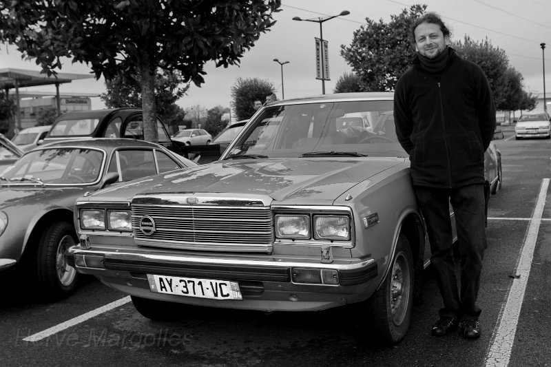 IMG_4126-b-w.jpg - Franck 1975 / Datsun Laurel 1980