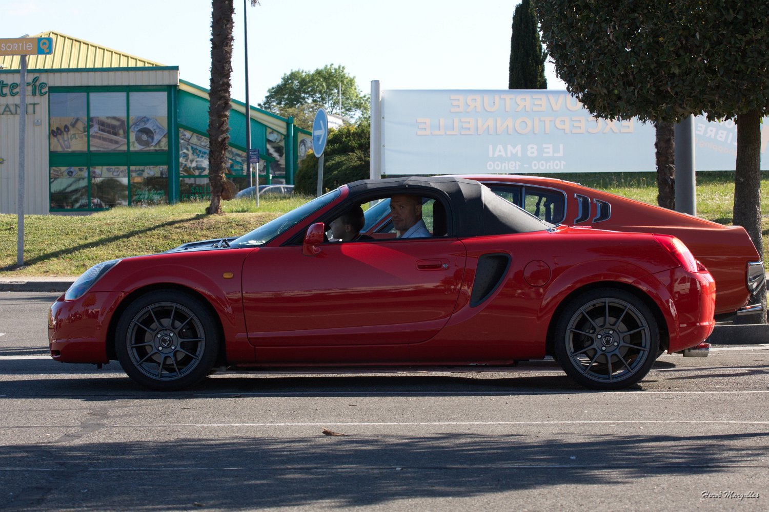 Toyota-MR2-01.jpg