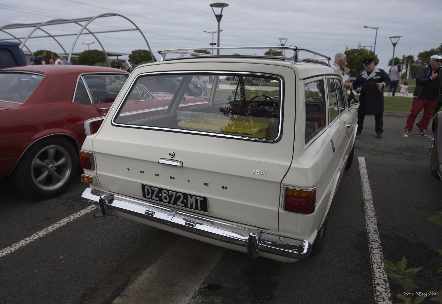 Ford-Turnier-12M-02.jpg