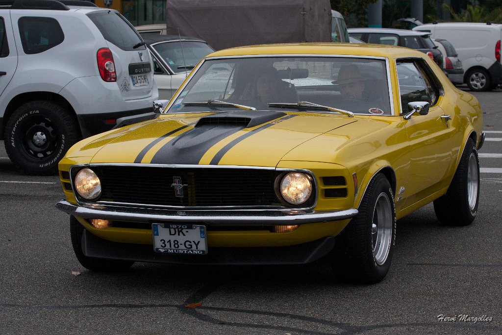 Ford-Mustang-06.jpg