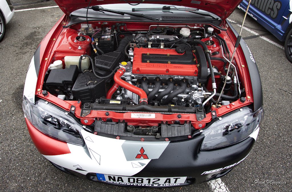 Mitsubishi-01.jpg