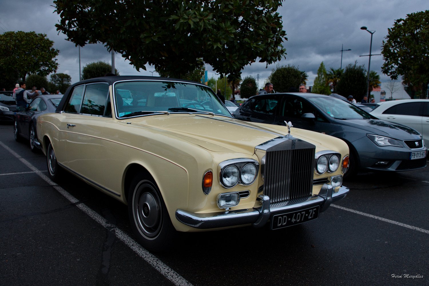 Rolls-Royce-02.jpg