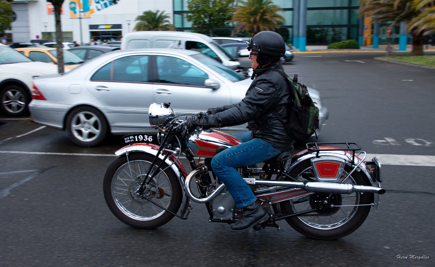 x-Moto-03.jpg