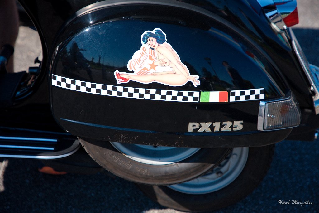 MOTO-VESPA-02.jpg