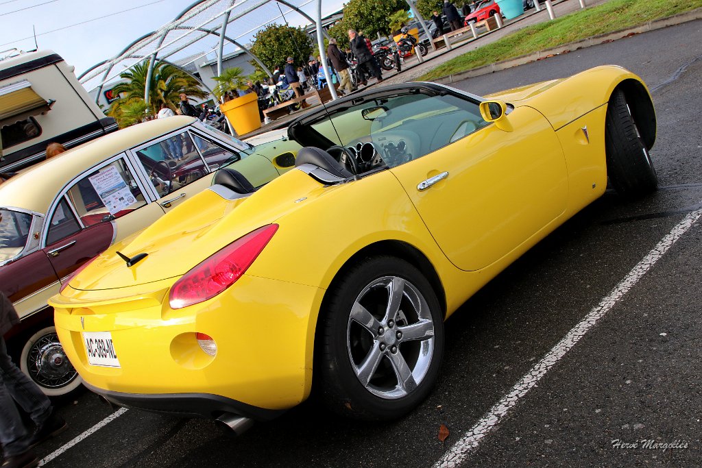 Pontiac-Solstice-01.JPG