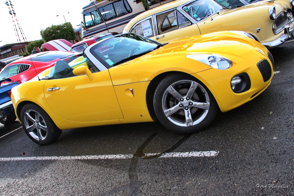 Pontiac-Solstice-02.JPG