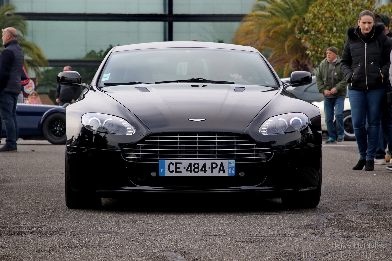 Aston-Martin-04.JPG