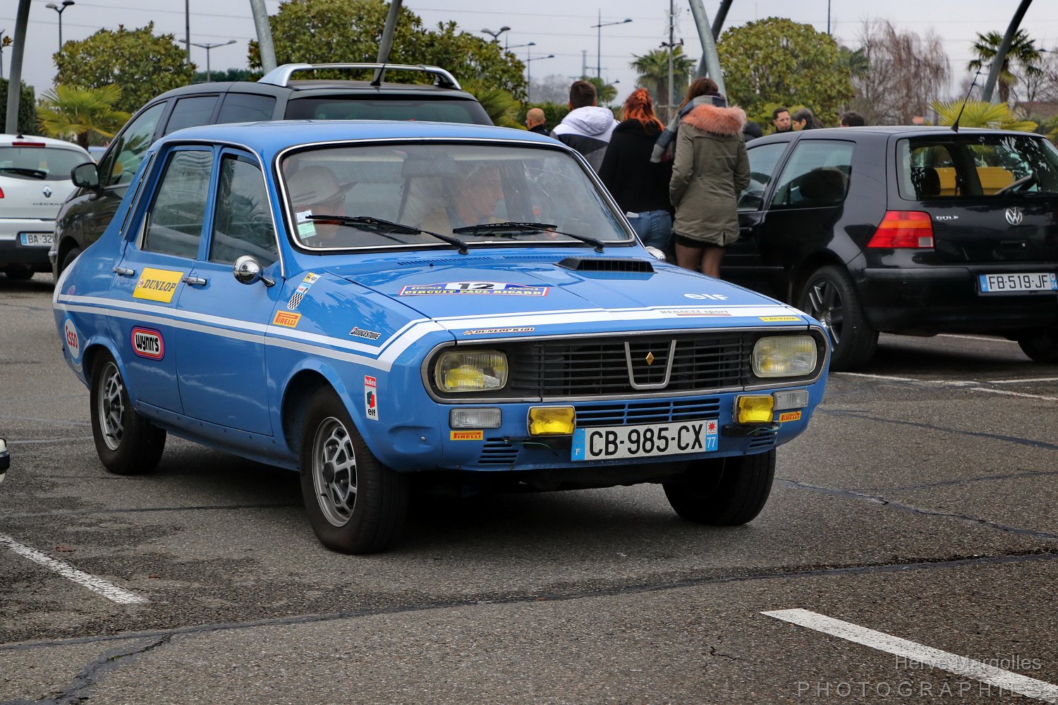 Renault-12-01.JPG
