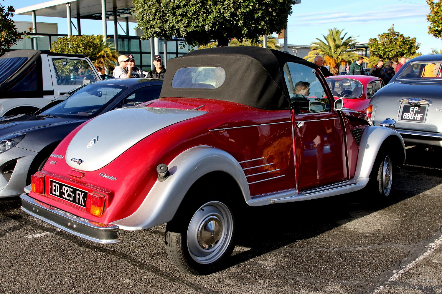Citroen-2CV-Cab-02.jpg