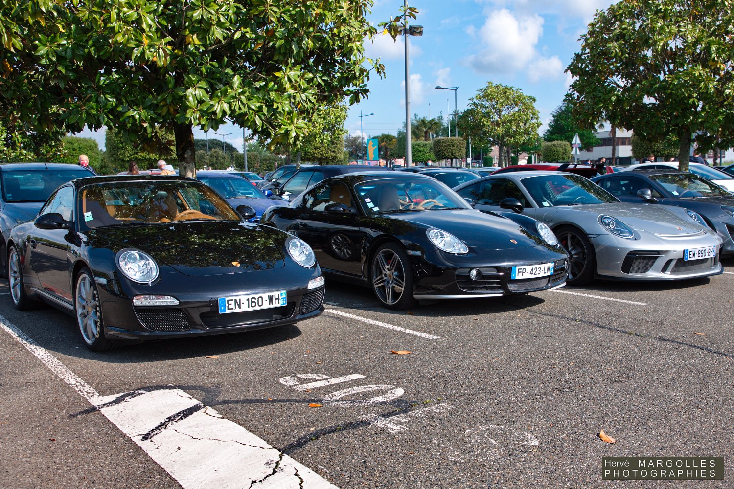 Porsche-01.jpg