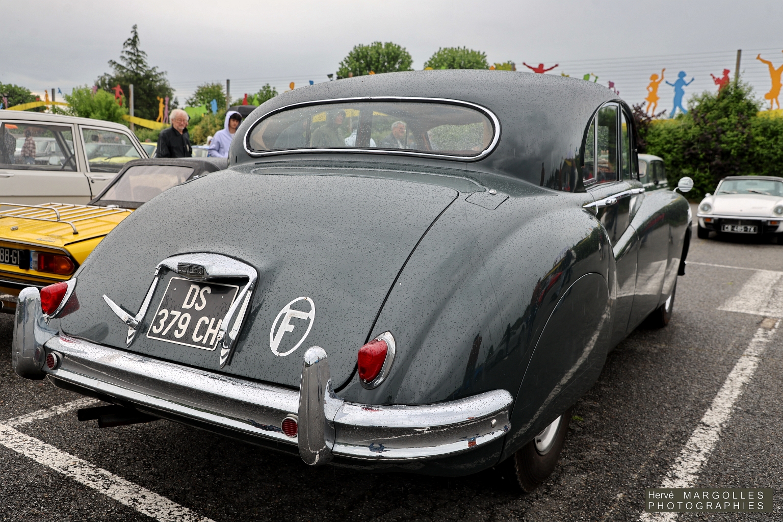 JAGUAR-Mark-VII_04.jpg